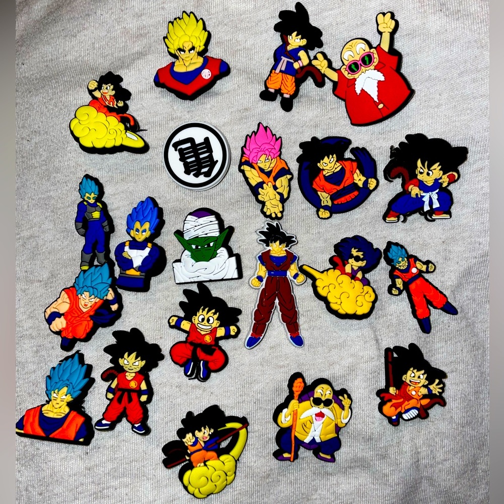 Dragon Ball Z croc charms 21 pieces ✨